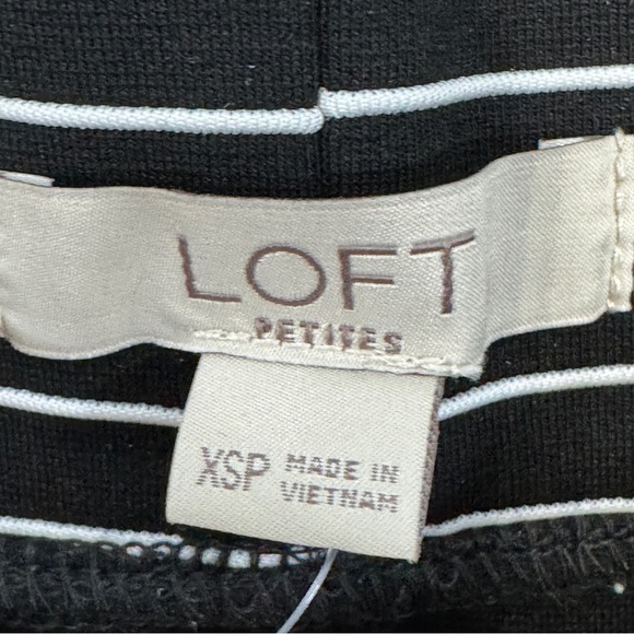 NWT LOFT Petite Striped Tie Front Skirt | XSP - Picture 4 of 6